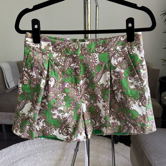 L'AGENCE Vittoria Green Paisley High Waisted Shorts Size 4 - Picture 5 of 14